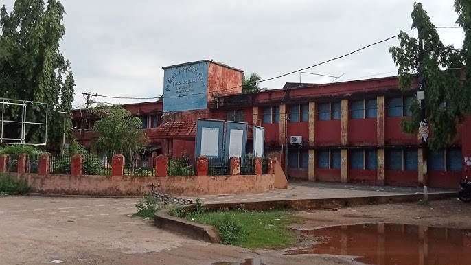Swami Vivekananda Memorial (svm-autonomous-college)